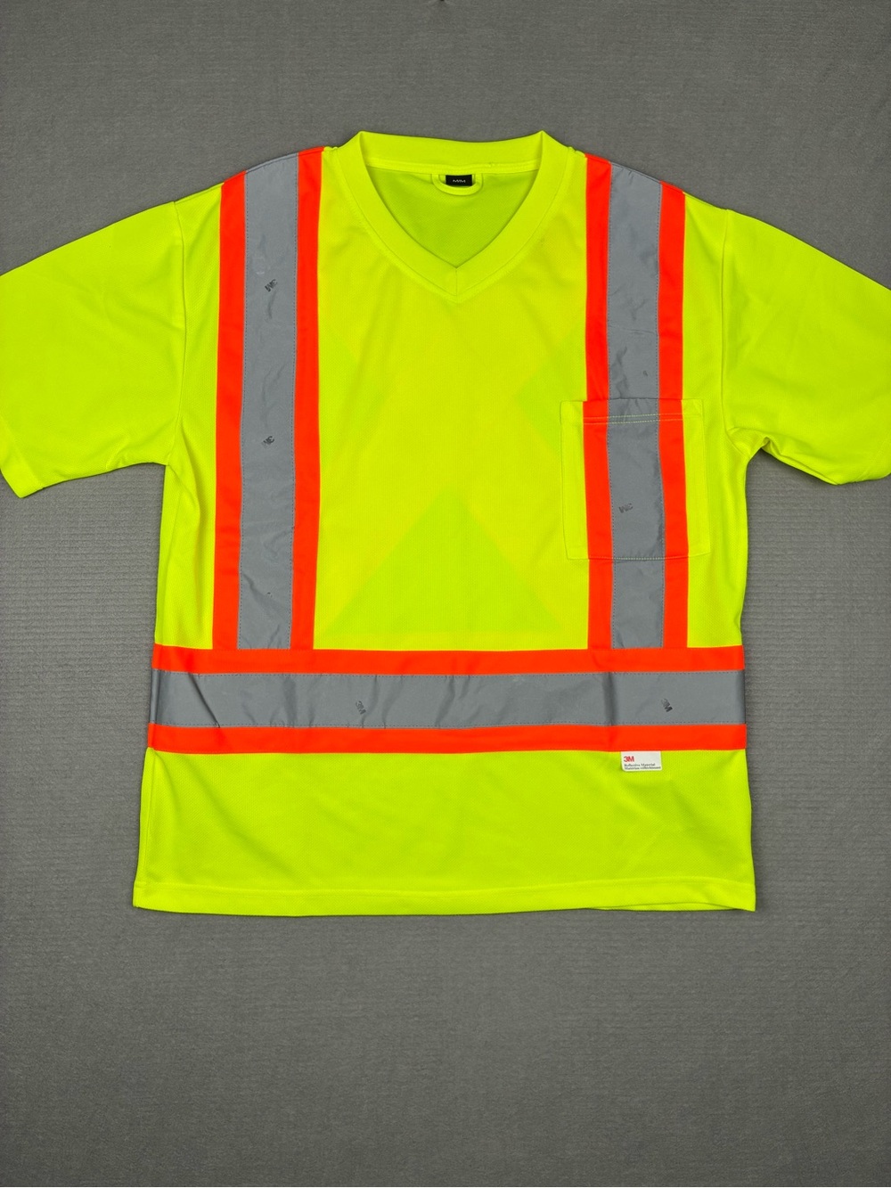 3M High-Visibility Short Sleeve Safety V-Neck T-Shirt in Yellow Construction